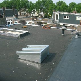 Dakrenovatie plat dak – Archimedesstraat Den Haag